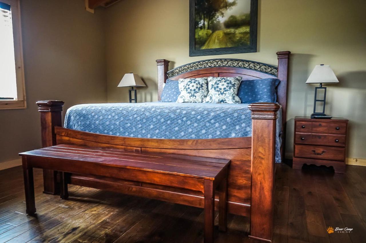 Majestic View Lodge, Amazing Views, Hot Tub, 1089 Free Tickets Each Paid Day, Dollywood And More 蓋特林堡 外观 照片