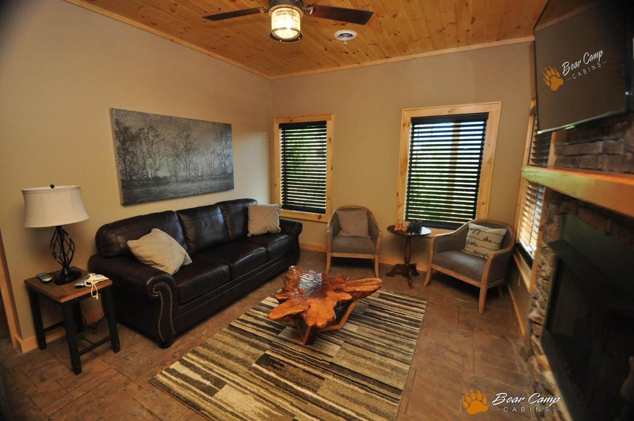 Majestic View Lodge, Amazing Views, Hot Tub, 1089 Free Tickets Each Paid Day, Dollywood And More 蓋特林堡 外观 照片