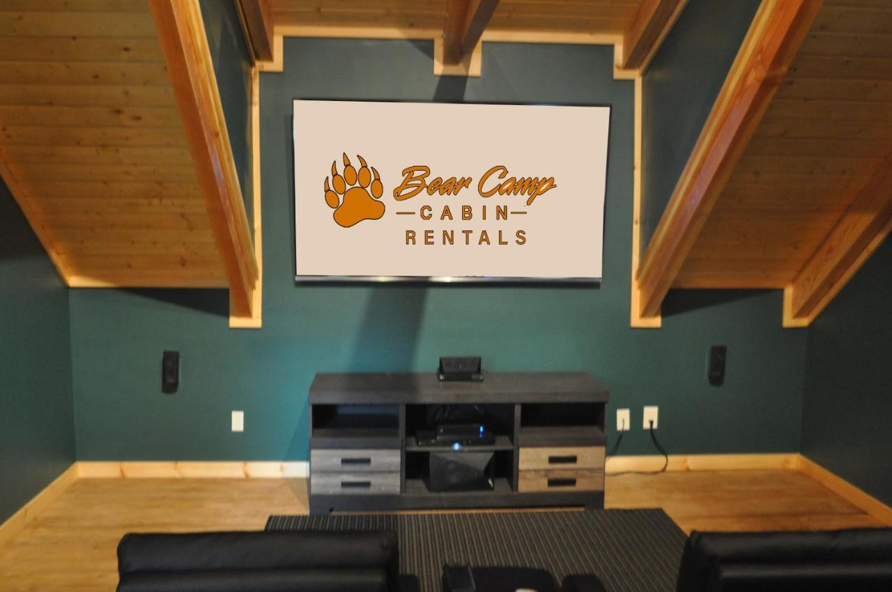 Majestic View Lodge, Amazing Views, Hot Tub, 1089 Free Tickets Each Paid Day, Dollywood And More 蓋特林堡 外观 照片